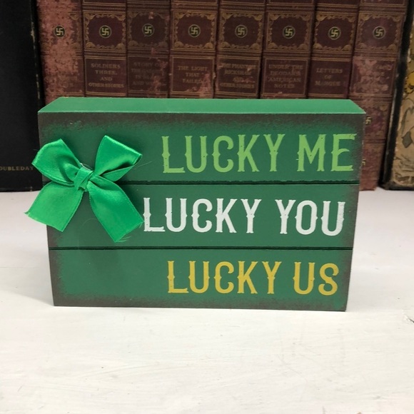 Source Unknown Other - 0483 St. Patrick’s Day Decor NEW